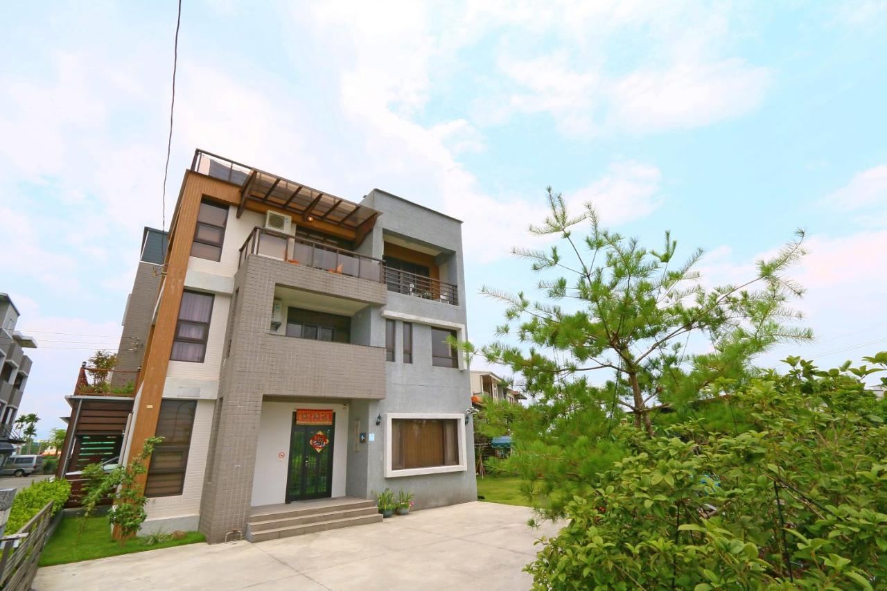 Sakura Love River Bed And Breakfast Dongshan  Bagian luar foto