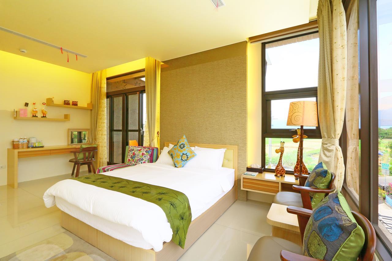 Sakura Love River Bed And Breakfast Dongshan  Bagian luar foto