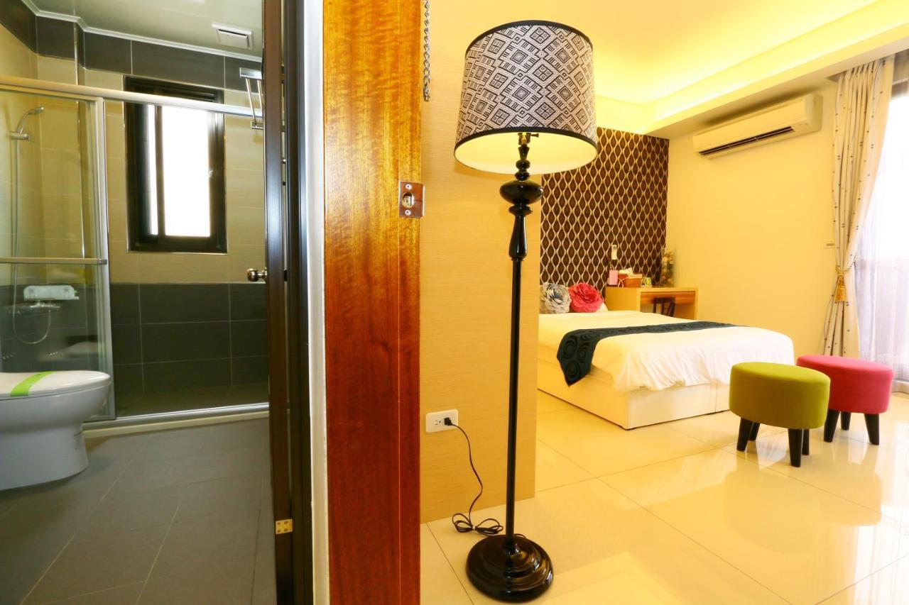 Sakura Love River Bed And Breakfast Dongshan  Bagian luar foto