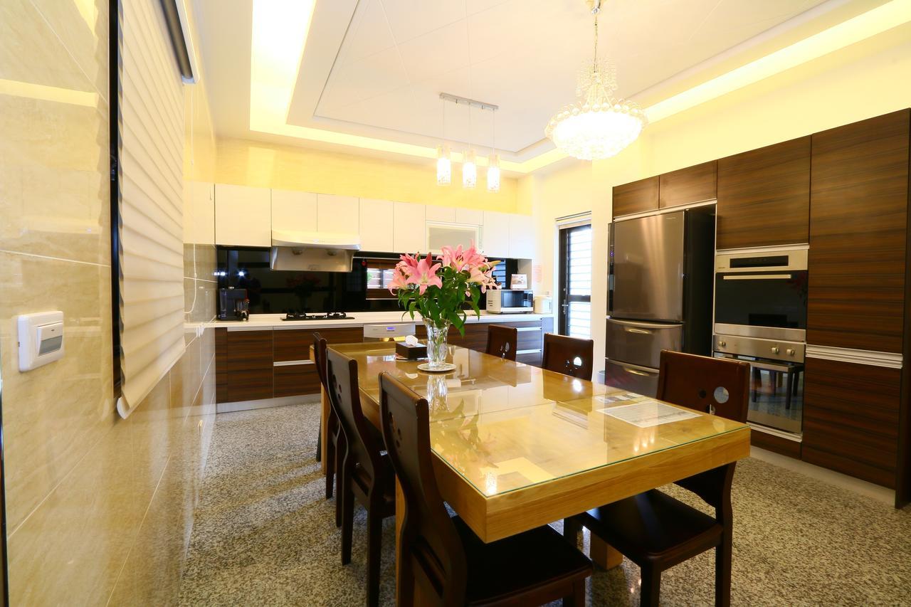 Sakura Love River Bed And Breakfast Dongshan  Bagian luar foto